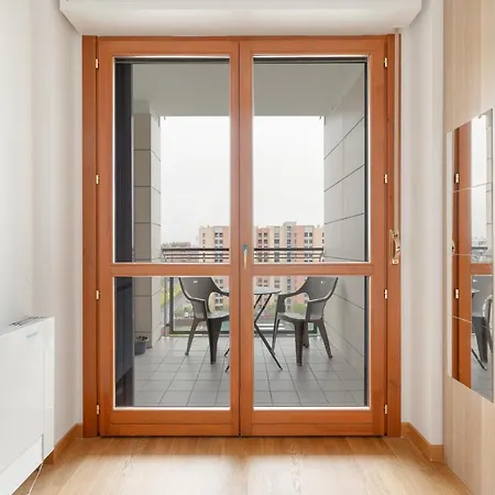 Comfy X3 - With Balcony Apartment Milan